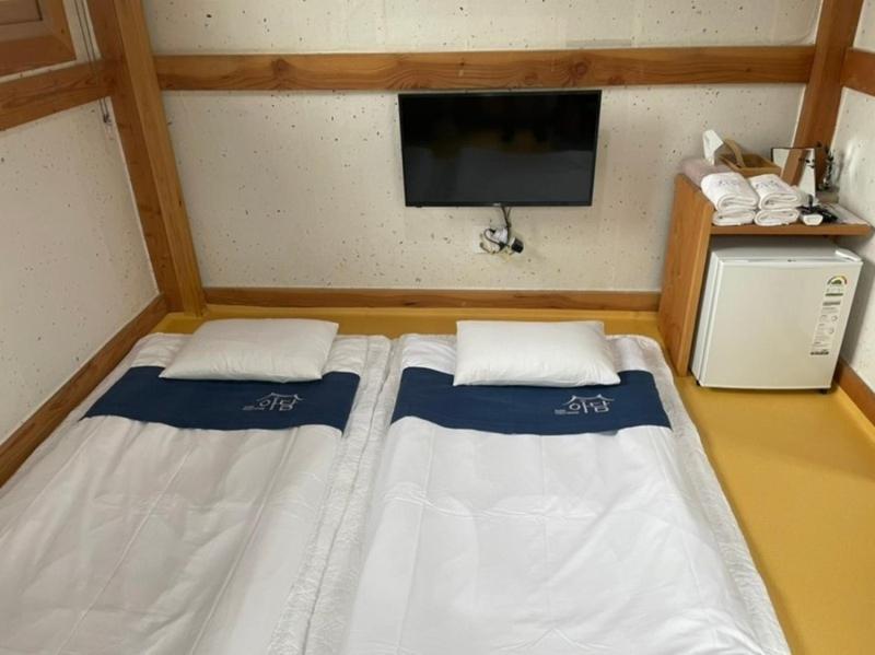 Adam Guesthouse Gyeongju Eksteriør billede