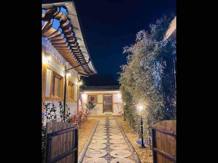 Adam Guesthouse Gyeongju Eksteriør billede
