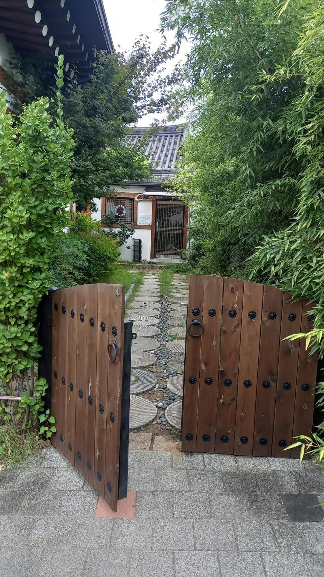Adam Guesthouse Gyeongju Eksteriør billede